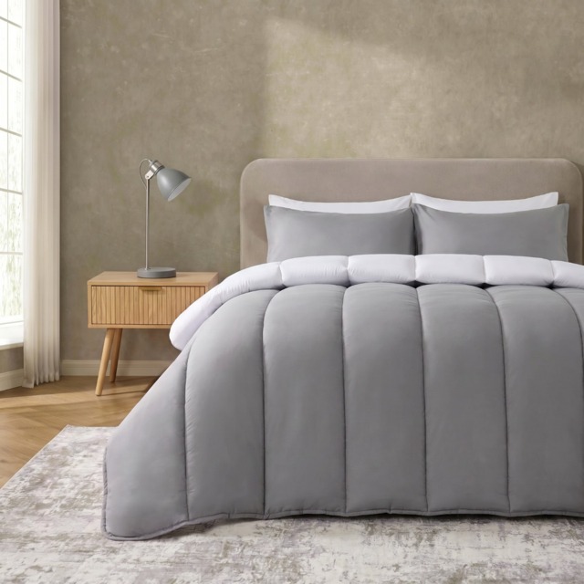 OHS Coverless 10.5 Tog Reversible Duvet Set, Grey/White - Double - image 1