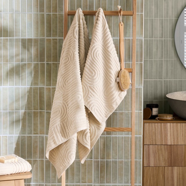 OHS Jacquard Texture Arches Towel, Cream - Hand Towel - image 1