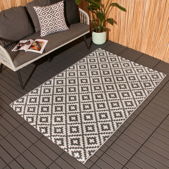 OHS Outdoor Geo Rug , Grey/White - 120 x 170cm - image 1