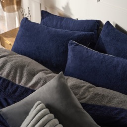 OHS Teddy Fleece Reversible Duvet Cover Set, Navy/Grey - Double - thumbnail 4