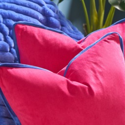 OHS 4 Pack Matte Velvet Piped Edge Cushion Covers - Hot Pink/Blue - thumbnail 4