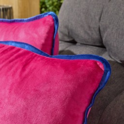 OHS 4 Pack Matte Velvet Piped Edge Cushion Covers - Hot Pink/Blue - thumbnail 2