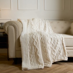 OHS Cable Knit Sherpa Throw, 130 X 160cm - Cream - thumbnail 3