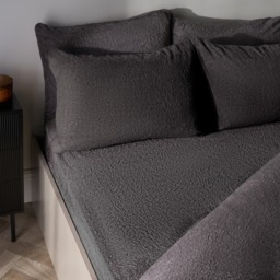 OHS Teddy Fleece Fitted Sheet, Charcoal Grey - Double - thumbnail 2