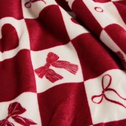 OHS Pet Bow & Heart Harlequin Print Sherpa Reverse Throw - Red/White - thumbnail 4