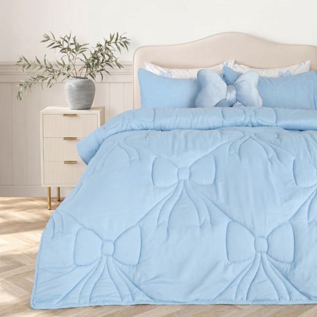 OHS Diamond Bow Quilted Coverless 7.5 Tog Duvet Set, Blue - Double - image 1