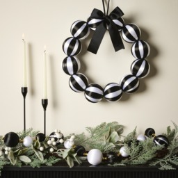 OHS Bauble Wreath - Monochrome