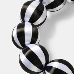 OHS Bauble Wreath - Monochrome - thumbnail 5