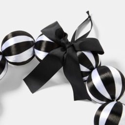 OHS Bauble Wreath - Monochrome - thumbnail 4