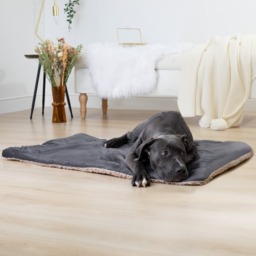 OHS Sherpa Soft Quilted Pet Blanket - Charcoal Grey - thumbnail 1
