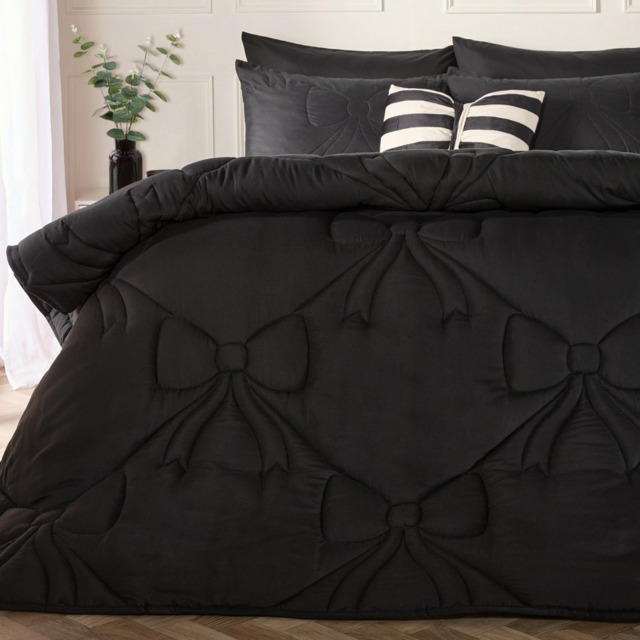 OHS Diamond Bow Quilted Coverless 7.5 Tog Duvet Set, Black - Double - image 1