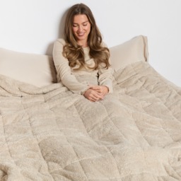 OHS Teddy Fleece 10kg Weighted Blanket, Natural - 150 x 200cm - thumbnail 2