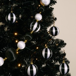 OHS 8 Pack Striped Baubles & Garland Set - Monochrome - thumbnail 1