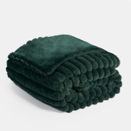OHS Faux Fur Thick Ribbed Throw, Green - 150 x 200cm - thumbnail 2