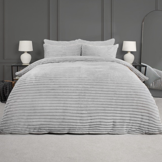 OHS Ribbed Faux Fur Duvet Set, Silver - King - image 1