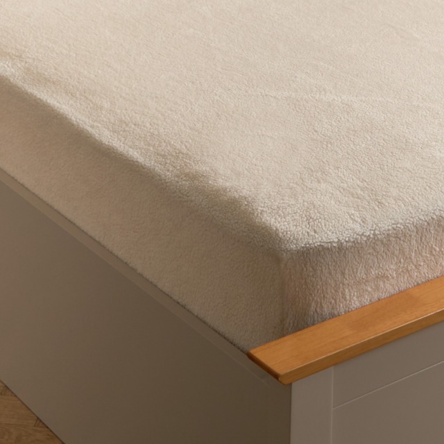 OHS Teddy Fleece Fitted Sheet, Cream - Single - image 1