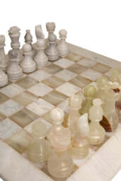 Eleri Carved White Marble & Green Onyx Chess Set - thumbnail 5