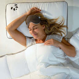 Memory Foam Hybrid Bamboo Pillow - Helps with Neck Pain - Ideal for Side & Back Sleepers - 70 x 40 x 13cm - thumbnail 2