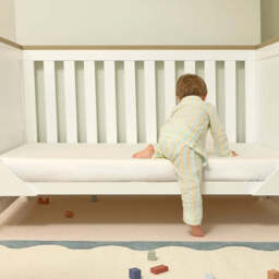 Kids 100% Bamboo Bedding - Fitted Sheet - Pure White - Cotbed