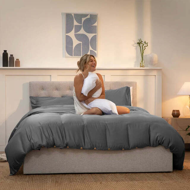 Panda 100% Grey Bamboo Bedding Set - King Size - Fitted Sheet, Duvet Cover & Pillowcases - image 1