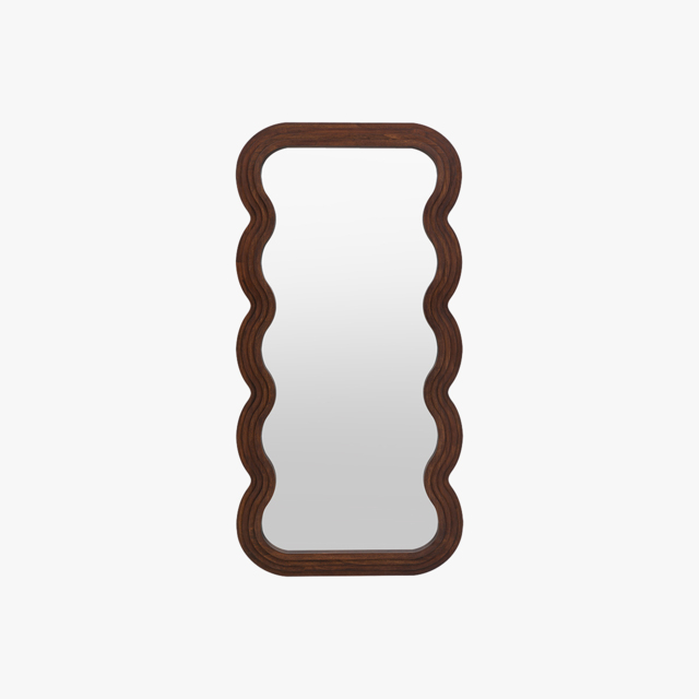 Sway Leaner Mirror