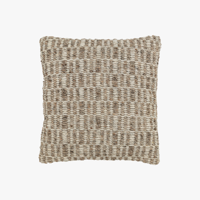 Zeno Cushion in Natural