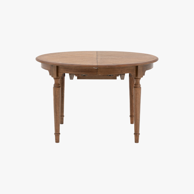Chateau Extendable Round Dining Table in Natural