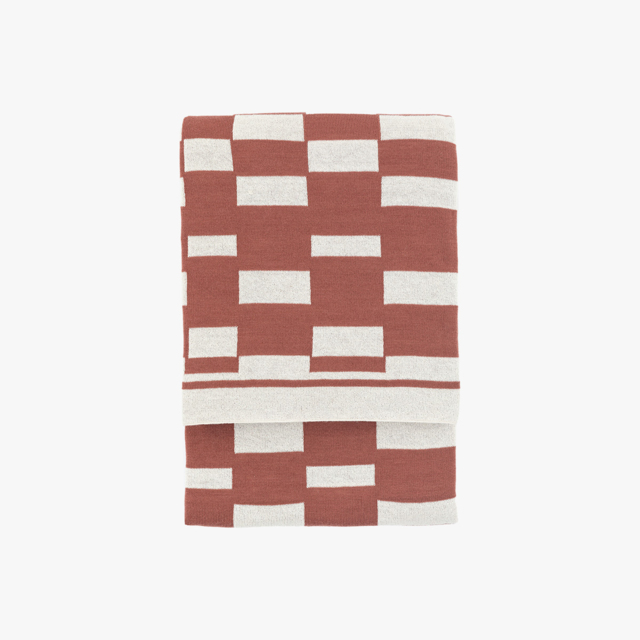 Geo Knitted Throw in Nutmeg