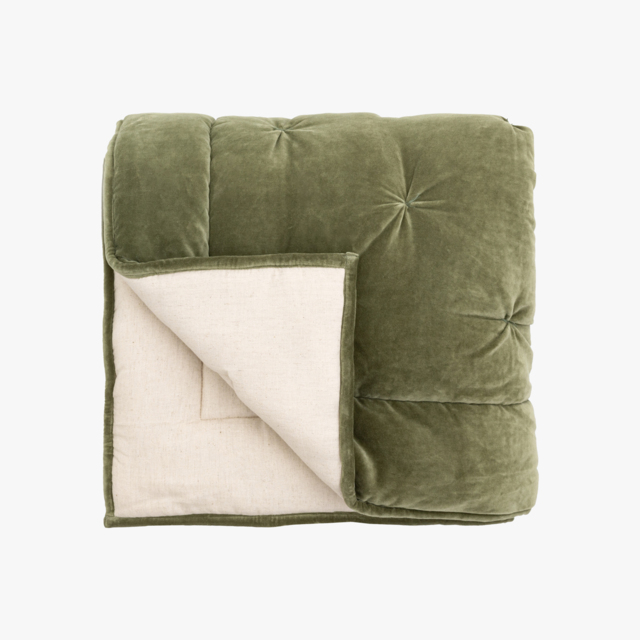 Luxe Velvet Bedspread in Green
