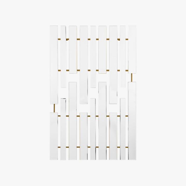 Stria Mirror in Champagne