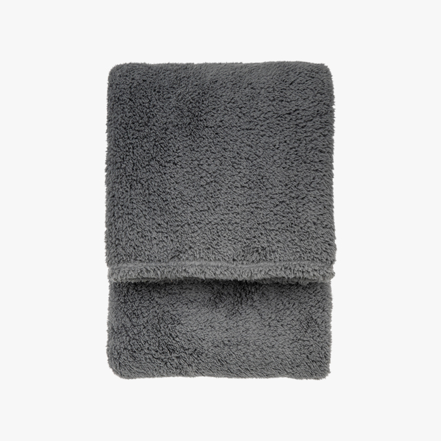 Cherish Fleecy Throw in Charcoal