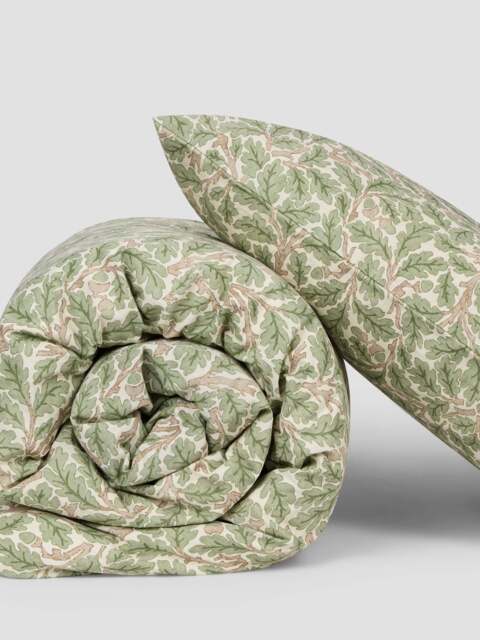 Leafy Arbour Oak Kids Cotton Bedding Set - Single - Piglet in Bed