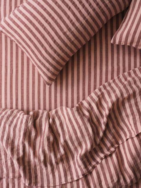 Rhubarb & Rose Pembroke Stripe 100% Linen Fitted Sheet - Single - Piglet in Bed