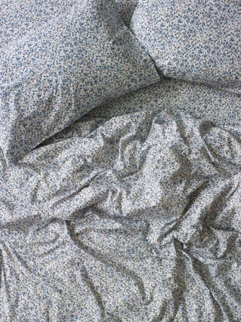 Blue Mini Meadow Cotton Duvet Cover - Single - Piglet in Bed