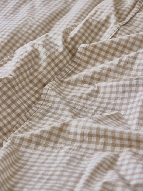 Café au Lait Gingham Washed Cotton Flat Sheet - Single - Piglet in Bed