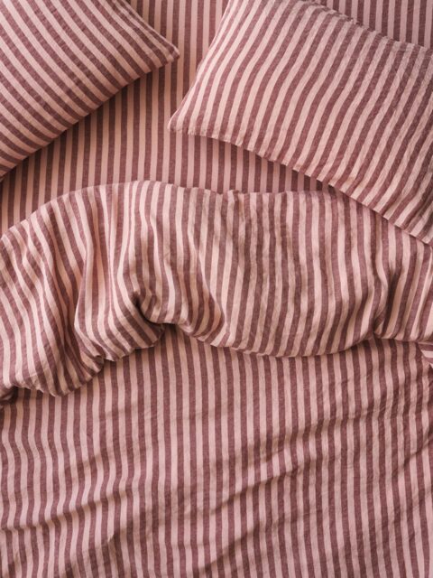 Rhubarb & Rose Pembroke Stripe 100% Linen Duvet Cover - Single - Piglet in Bed