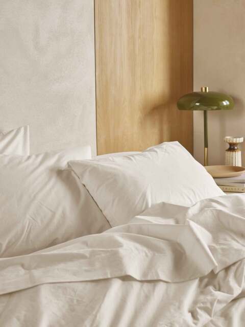 Mindful Cream Washed Cotton Percale Pillowcases (Pair) - Super King - Piglet in Bed