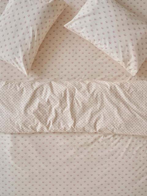 Dusty Pink Martha Floral Cotton Duvet Cover - Single - Piglet in Bed