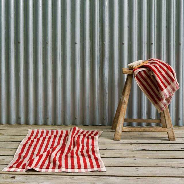 Sandstone Red Pembroke Stripe Cotton Bath Mat - 50x70cm - Piglet in Bed