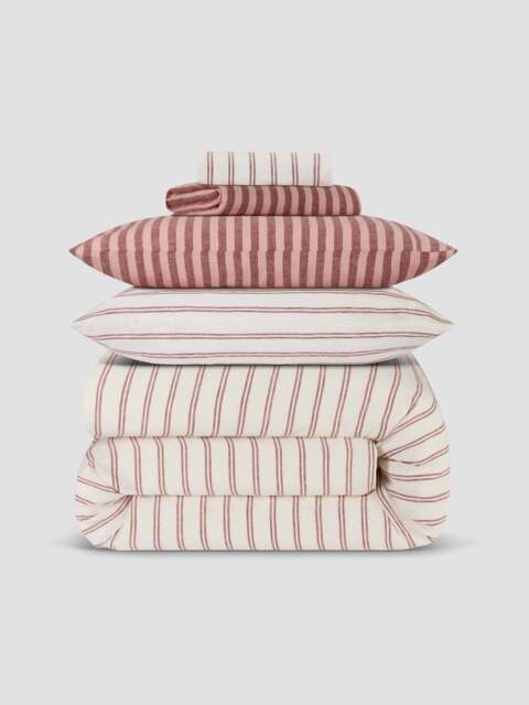Rhubarb Rose & Kemptown Linen Blend Bedding Set - Single - Piglet in Bed