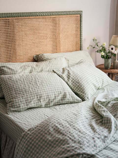 Sage Green Gingham Linen Blend Pillowcase (Pair) - Super King - Piglet in Bed