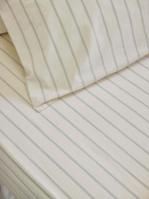 Mellow Green Slumber Stripe Cotton Fitted Sheet - Single - Piglet in Bed