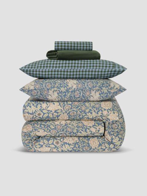 Morris & Co & Fern Green Gingham Linen Blend Bedding Set - Double - Piglet in Bed
