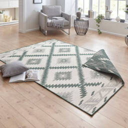 Malibu Reversible Indoor-Outdoor Rug Diamond Design - thumbnail 5