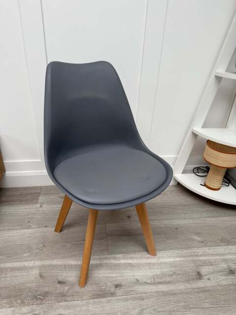 Jamie Tulip Chair - Grey - image 1