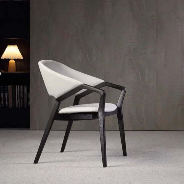 Orego Chair - White / Singular