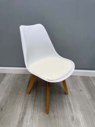 Jamie Tulip Chair - White
