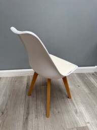 Jamie Tulip Chair - White - thumbnail 2