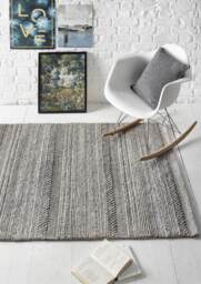 Chunky Natural/Grey Knitted Rug - thumbnail 3