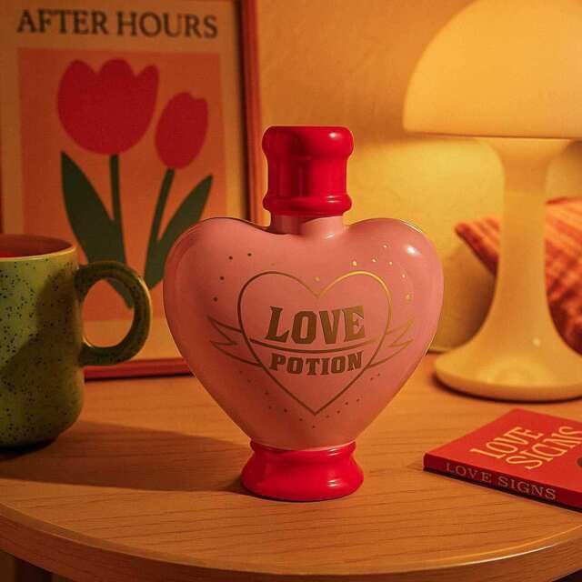 Love Potion Sculpture - image 1